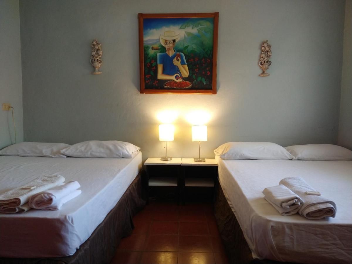 Harvest House Nicaragua Hotel León Екстериор снимка