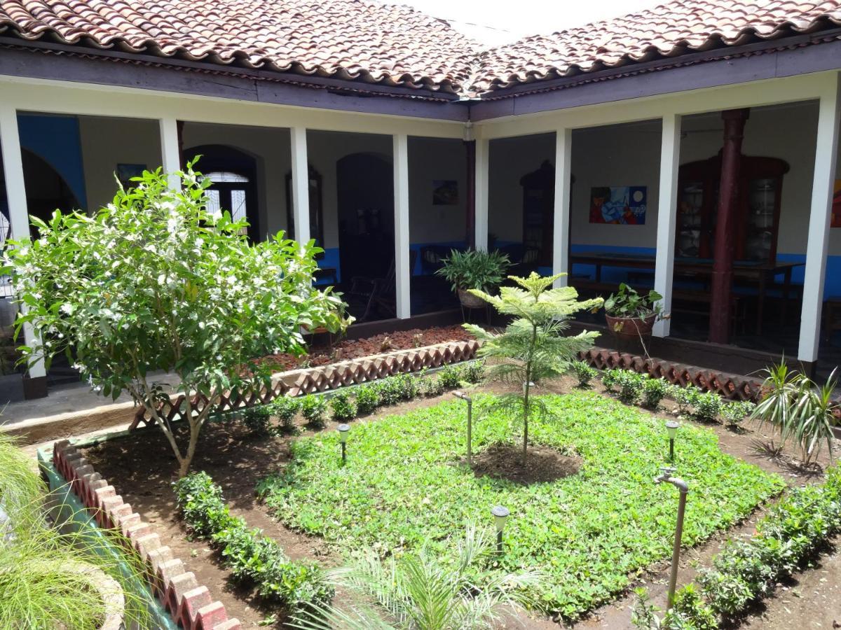 Harvest House Nicaragua Hotel León Екстериор снимка